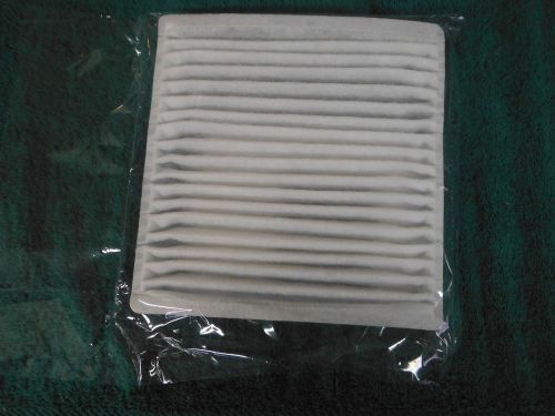 Cabin air filter tyc 800111p