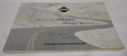 1999 nissan altima owner&#039;s manual. / good used condition  / free s/h