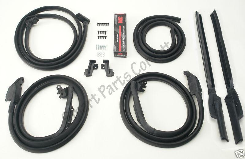 69 (late) 70 71 72 corvette convertible deluxe 8 piece body weatherstrip kit!