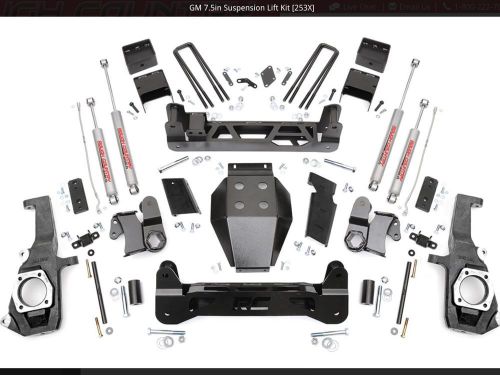 7.5in gm ntd suspension lift kit (11-16 2500hd/3500hd 4wd) 253x