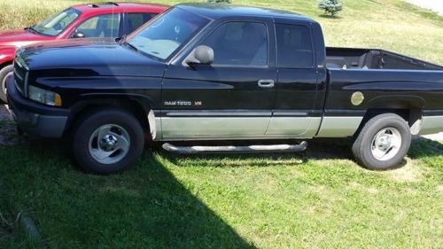 Selling a dodge ram 1500 two wheel drive.