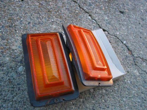 L@@k! 1978 dodge truck turn signal lenses!