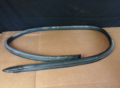 Porsche boxster 987 right passengers side door seal oem