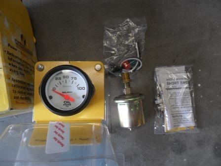 Brand new auto meter 5727 phantom series electronic oil pressure gauge