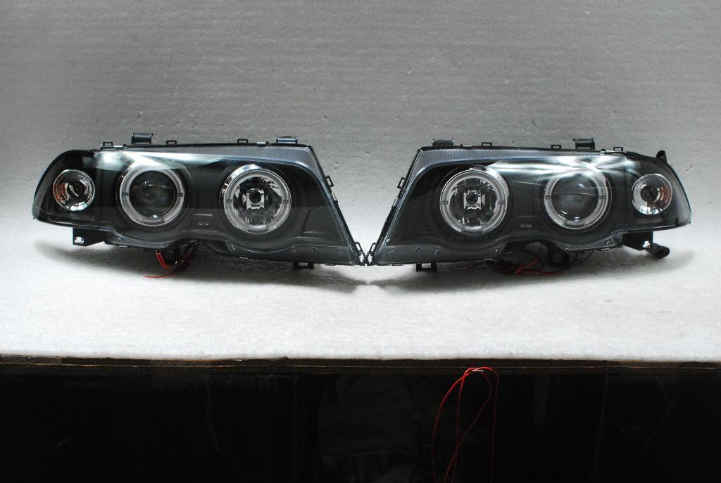 99-01 bmw e46 3-series 4dr sedan halo 325i 323i 330xi projector headlights black