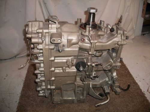 1976 johnson 70hp 3 cyl. outboard motor power head good compression 140lb