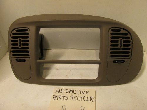 Ford f150 expedition radio bezel center dash trim bezel panel 01