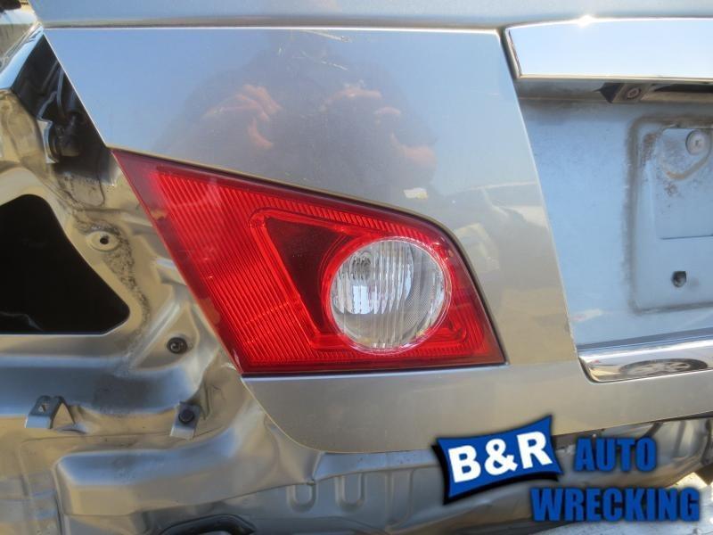 Lid mounted taillight for 06 07 infiniti m35 ~  