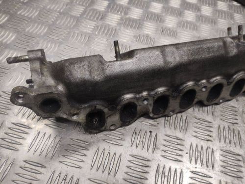 Toyota avensis t25 intake bridge 2.00 diesel 85kw 2006 18134694-