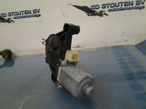 Window lift motor left front seat leon (5fb) 2013 0130822717-