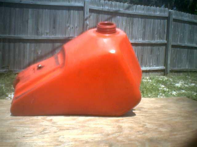 1985-87 honda cr80 gas tank  with side panel