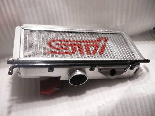 Subaru impreza version 7 and 8 sti intercooler and new cover