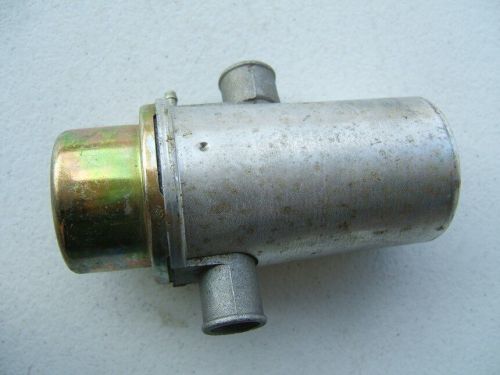 New - out of box - carter 6704e air bypass smog pump diverter valve