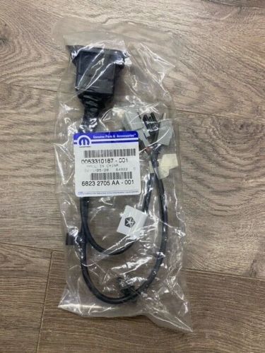 Usb port cable audio auxiliary jack mopar oem 68232705aa