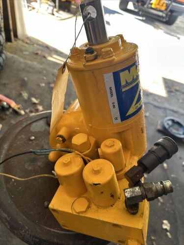 Meyer snow plow e60 e-60 hydraulic plow pump rebuilt sand blasted &amp; painted