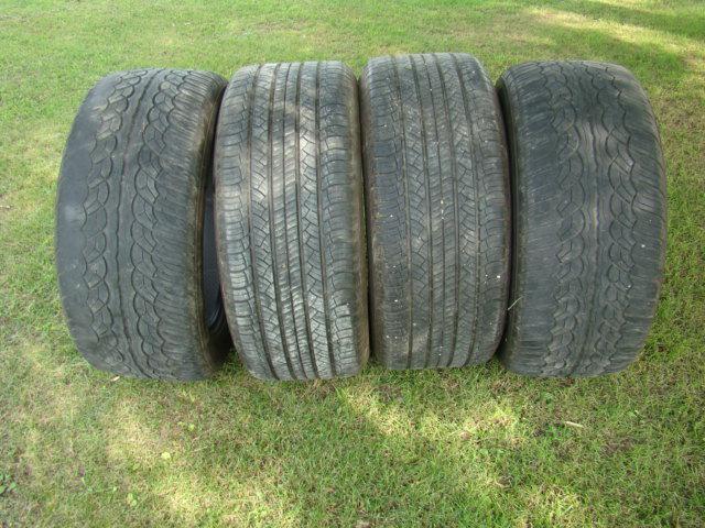 (4) four 305/50-20 michelin latitiude yokohama parada tires used great shape nr