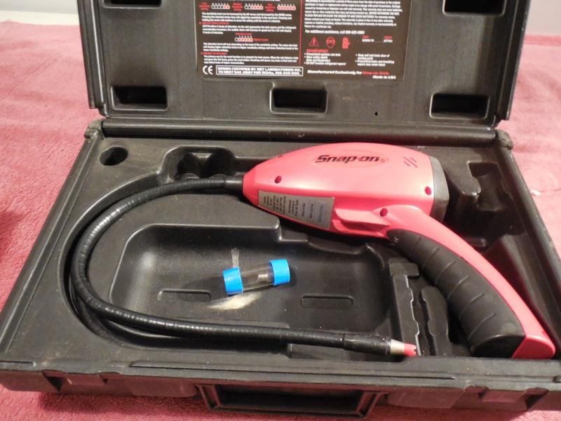 Snap-on tools air conditioning refrigerant gas electronic leak detector act730