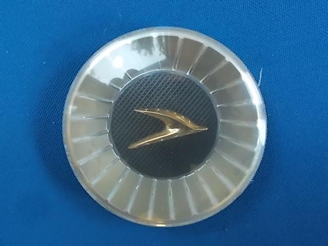 59 60 61 62 lark studebaker nos horn cap button 