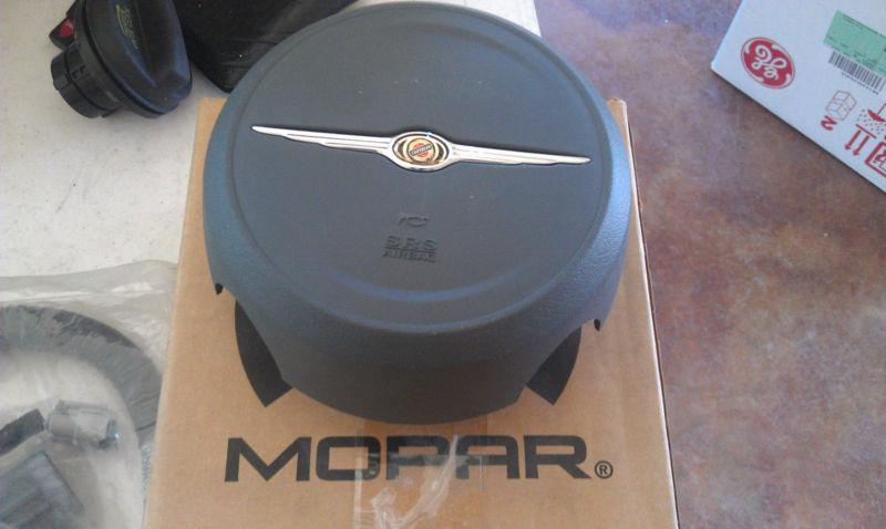 New mopar 1bs56xdhab airbag air bag cover 2006-2010 chrysler pt cruiser