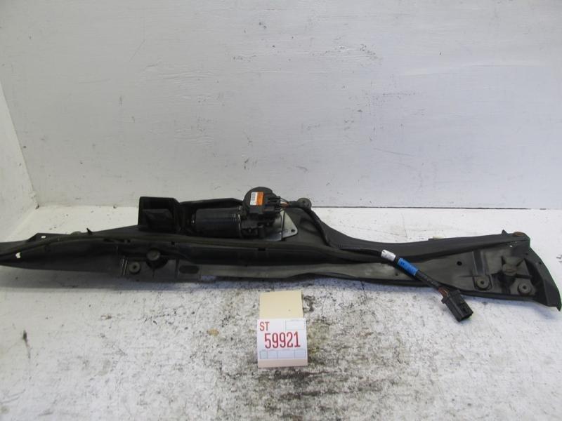 03 grand marquis front windshield wiper arm motor regulator oem 19083