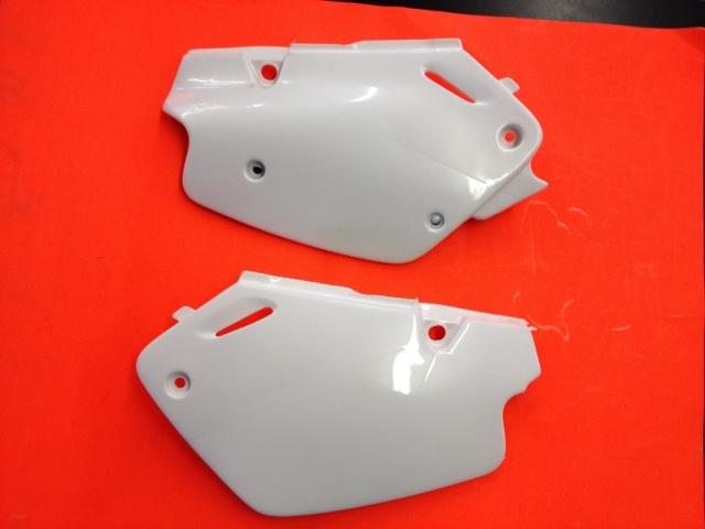 1997-2002 honda cr 80 side panels. new! acerbis. white. fit cr 80 & cr 80 expert