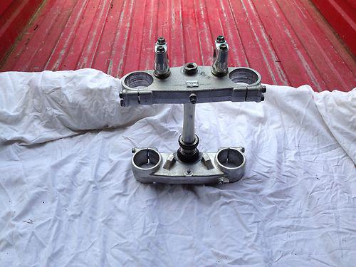 2001 honda cr 125 stock triple clamps