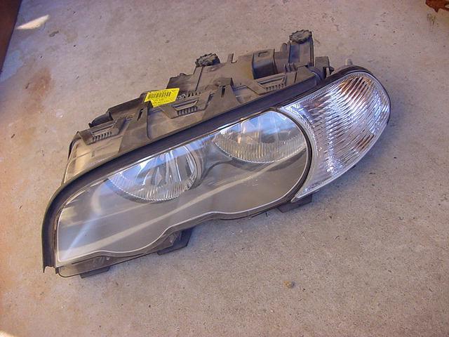 Bmw e46 2001 330ci driver left headlight w/ clear corner lens silver trim 