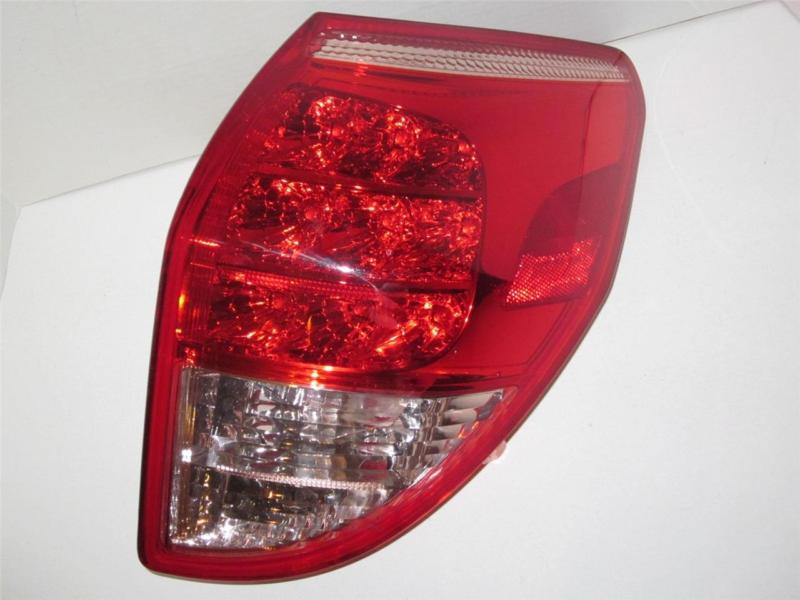 06 07 08 toyota rav4 right passenger side led tail light oem