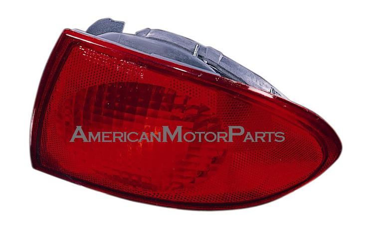 Right passenger side replacement outer tail light 00-02 chevy cavalier 5978346