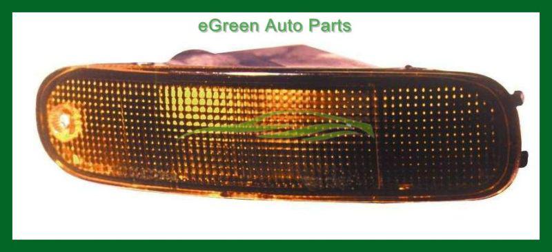 90-93 celica park light lamp right passenger amber