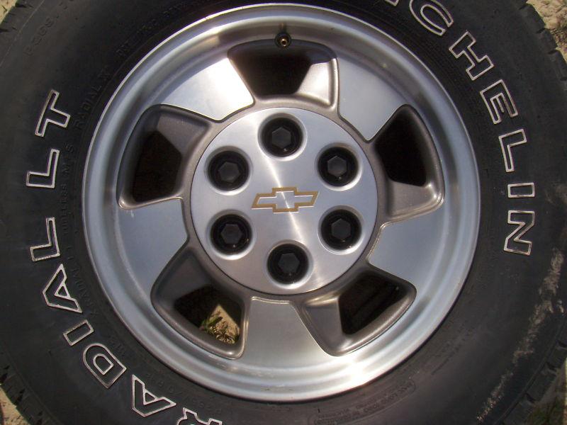 16" 2000 to 2003 tahoe sububuran chevy 1500 5 spoke alloy wheel/rim #5096 nice