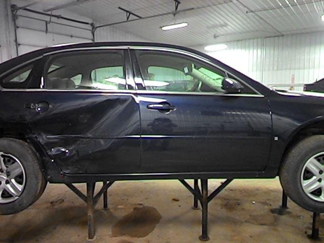 2007 chevy impala front door right 2612565