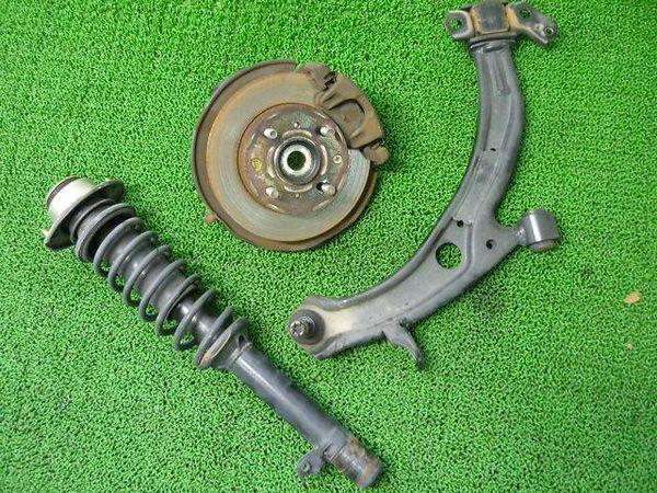 Honda that's 2002 front right strut assy [2550100]