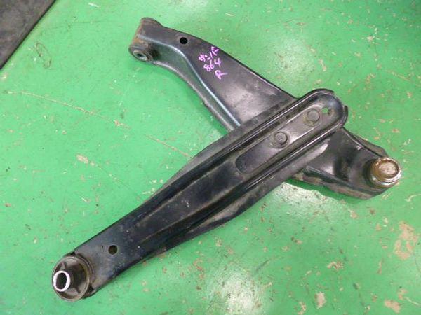 Subaru sambar 2002 front right lower arm [1351720]