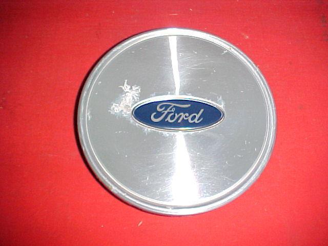 Ford crown vic center cap hub cap 3w73-1a096-aa aluminum fits 03 04 05 6 1/2"