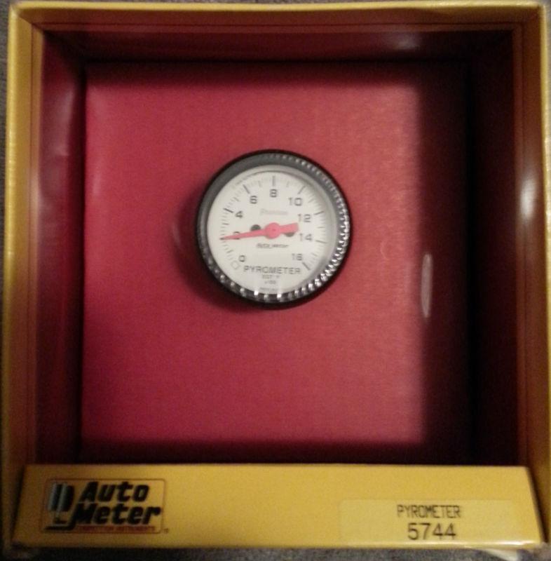 Auto meter gauge pyrometer 5744  2"  new