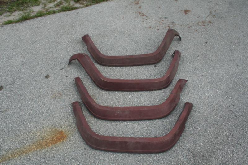 1990- ? jeep cherokee classic fender flare set oem flares retainers red wheel