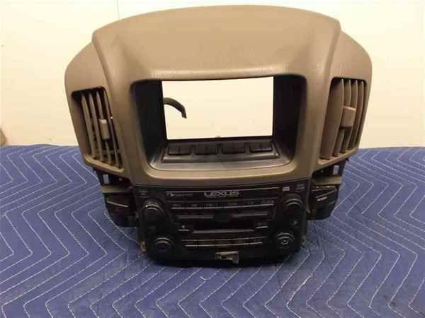 1999 lexus rx300 radio cassette am/fm oem lkq