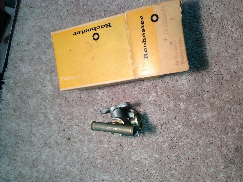 Nos 1968-1969 corvette camaro chevy chevrolet 427 diverter valve 7036446  68 69