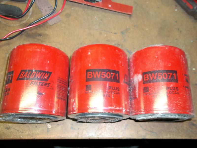 Baldwin bw5071 coolant filter lot of 3