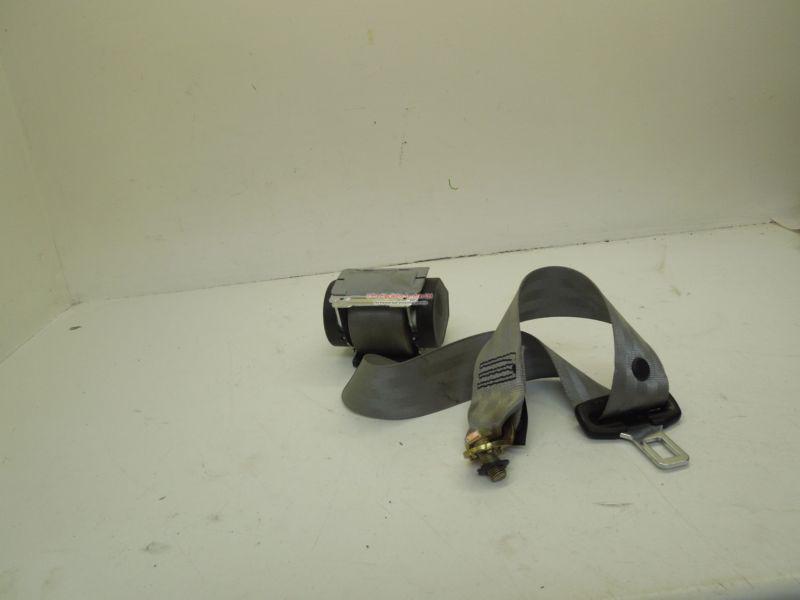 Audi a4 b6 b7 rear outer seat belt light grey platinum 8e5857805d