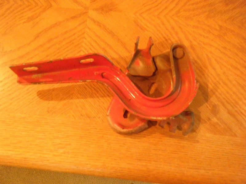 1967-1968 ford mustang coupe trunk lid hinge left side driver