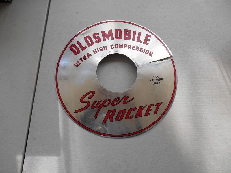 1960's  "oldsmobile super rocket" air cleaner decal - 10" metal original nice 