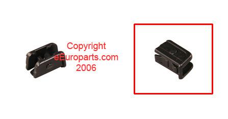 New genuine saab headlight wiper clip 9558149