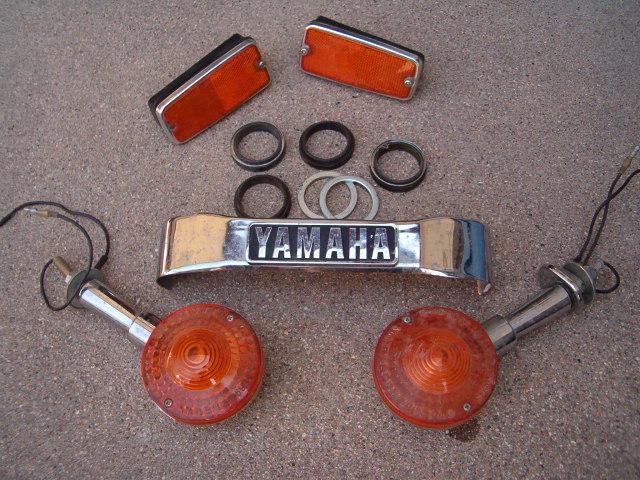 Yamaha xs650 xs 650 turn signal reflector gasket trim ring fork badge - no rash!