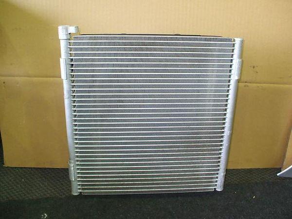 Honda civic 1995 condenser [4060600]