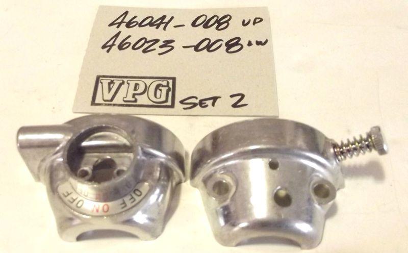 Kawasaki 46023-008 & 46041-008 upper/lower rh throttle case set g4 g5 f6 f7 nos 