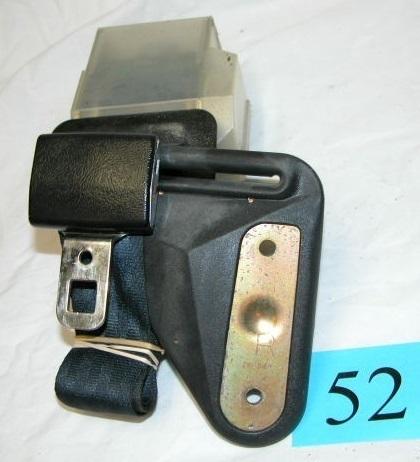 88-92 camaro firebird black lh rear seatbelt retractor