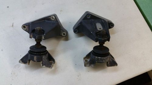 Omc cobra 2.3l front engine motor mounts  &amp;  brackets