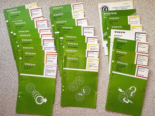 Lot of 25 green factory service manuals for 740 760 volvo turbodiesel